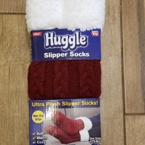 As Seen on Tv Huggle Slipper Socks NWT Burgundy